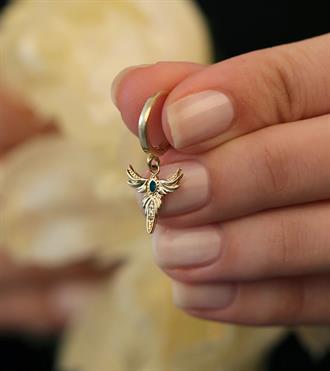 Zümrüdüanka Küpe