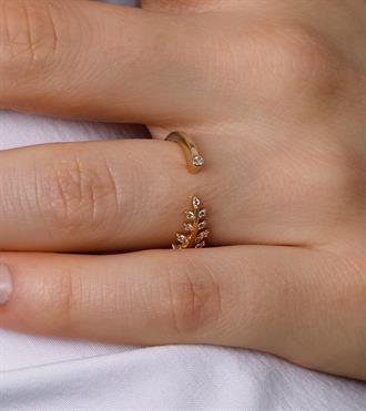 Aralıklı Yaprak Yüzük