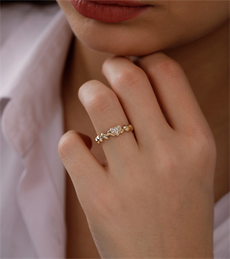 Taşlı Kalp Burgu Yüzük