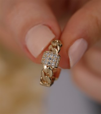 Taş Bantlı Gurmet Halka Küpe