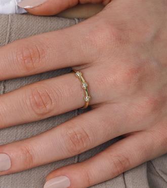 Taş Bantlı Yüzük