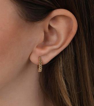 Kıvrımlı Halka Küpe