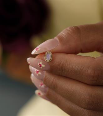 Pembe Kuvars Vidalı Küpe