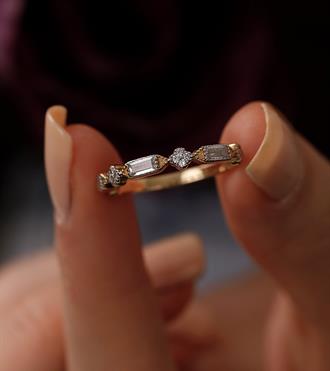 Baget ve Yonca Taşlı Yüzük