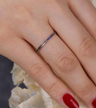 Lacivert Taşlı Mini Yüzük