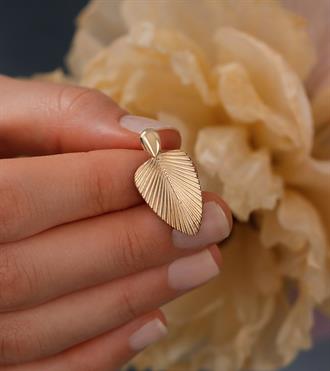 Çizgili Yaprak Küpe