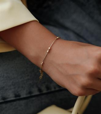 Küp & Dorika Bismark Bileklik