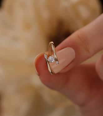 Tektaşlı Sarmal Küpe