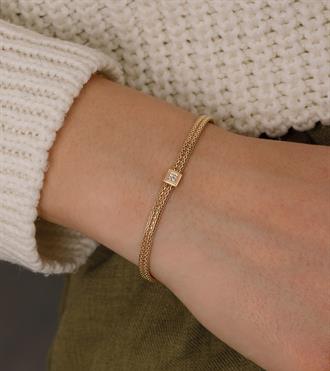 Kare Detaylı Bismark Bileklik