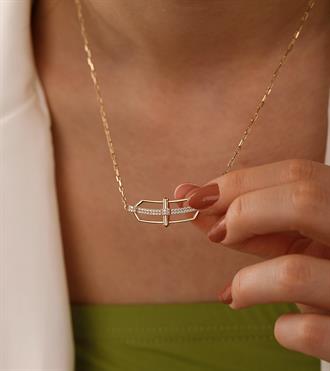 Pembe Taşlı Andre Kolye