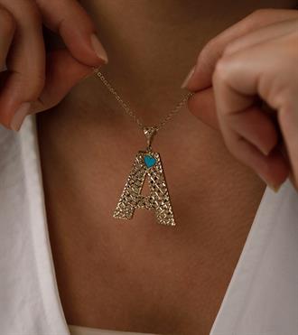 Mavi Kalpli Desenli Harf Kolye Ucu