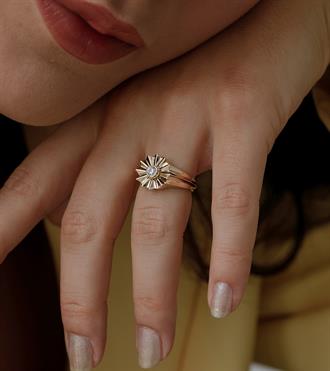 Yıldız Çiçeği Yüzük