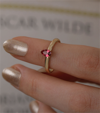 Pembe Damla Tektaş Yüzük