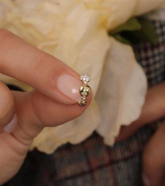 Taşlı Toplu Halka Küpe