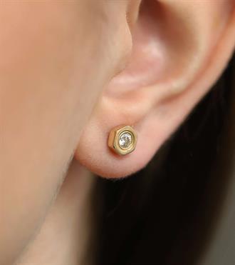 Taşlı Altıgen Küpe