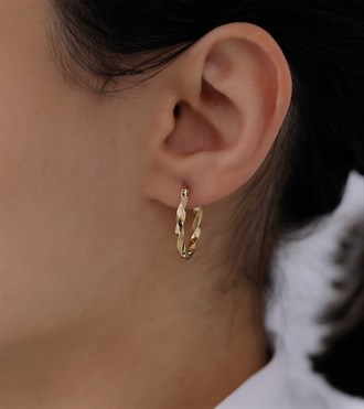 Mat Burgu Halka Küpe