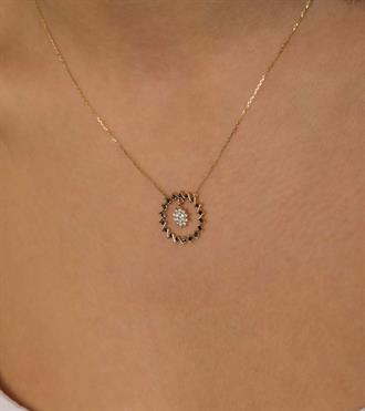 Çiçek Sallantılı Tasarım Kolye