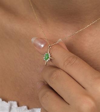 Yeşim Taşlı Yıldız Kolye