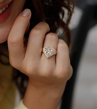 Baget Taşlı Kalp Yüzük