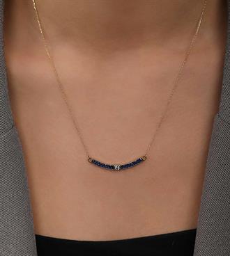 Baget Taşlı Curve Kolye