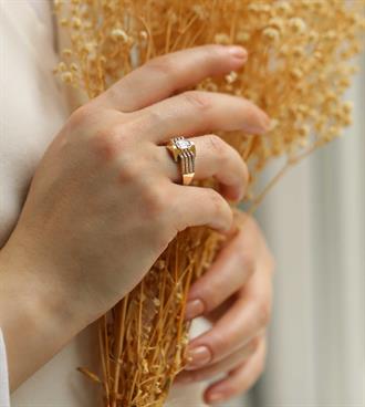 Baget Taşlı Kemer Yüzük