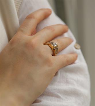 Baget Taşlı Kemer Yüzük