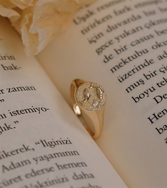 Balıklı Şövalye Yüzük