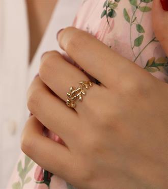 Bombeli Sarmaşık Yüzük