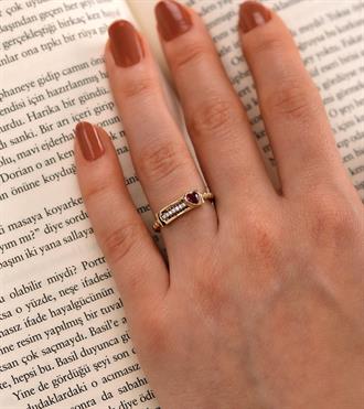 Hareketli Kalp Yüzük