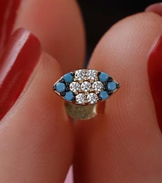 Firuzeli Göz Vidalı Küpe