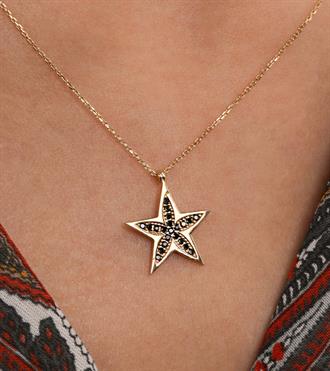 Siyah Taşlı Yıldız Kolye