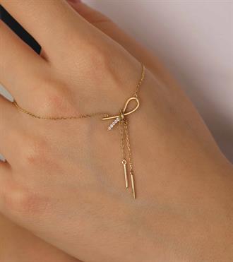 Zincir Sallantılı Fiyonk Kolye