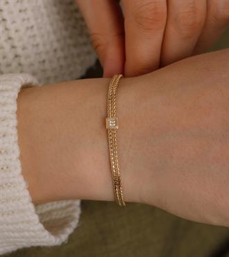 Kare Detaylı Bismark Bileklik