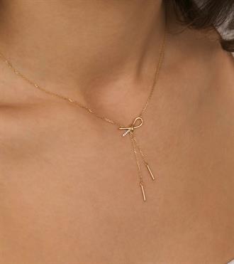 Zincir Sallantılı Fiyonk Kolye