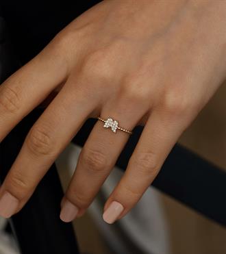 Kelebekli Top Top Yüzük