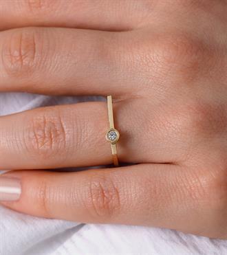 Taş Toplu Düz Yüzük