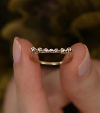 Taşlı Sıralı Düz Yüzük