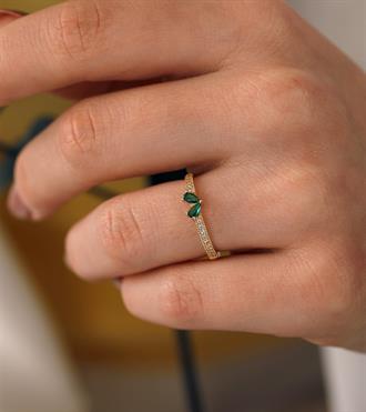 Yeşil Taşlı Kalp Yüzük