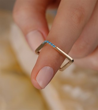 Firuzeli Kare Yüzük