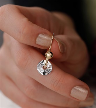 Göçmen Altın Küpe