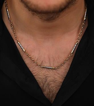 İki Renk Çubuklu Zincir Kolye