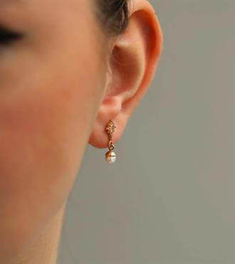 İncili Kar Tanesi Küpe