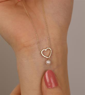 İnci Sallantılı Kalp Kolye