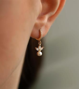 İncili Lotus Halka Küpe