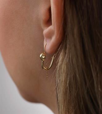 Kalemli Göçmen Küpe