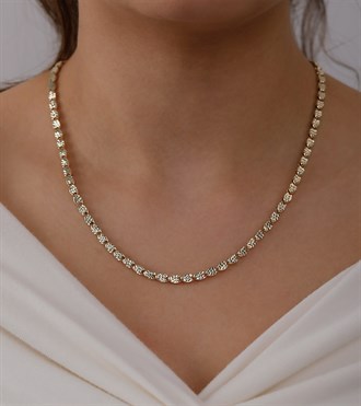 Kalemli Oval Altın Kolye