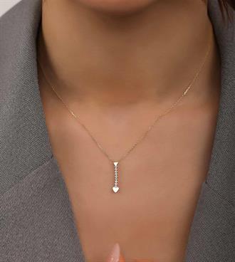 Kalpli Taşlı Ok Kolye