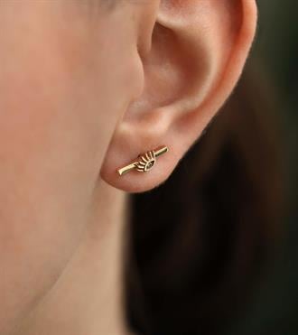 Kirpikli Çizgi Küpe