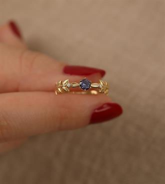 Mavi Taşlı Helen Yüzük