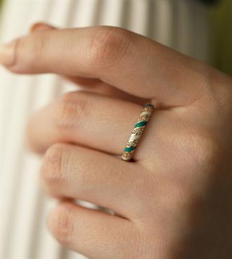 Mineli Sarmal Yüzük